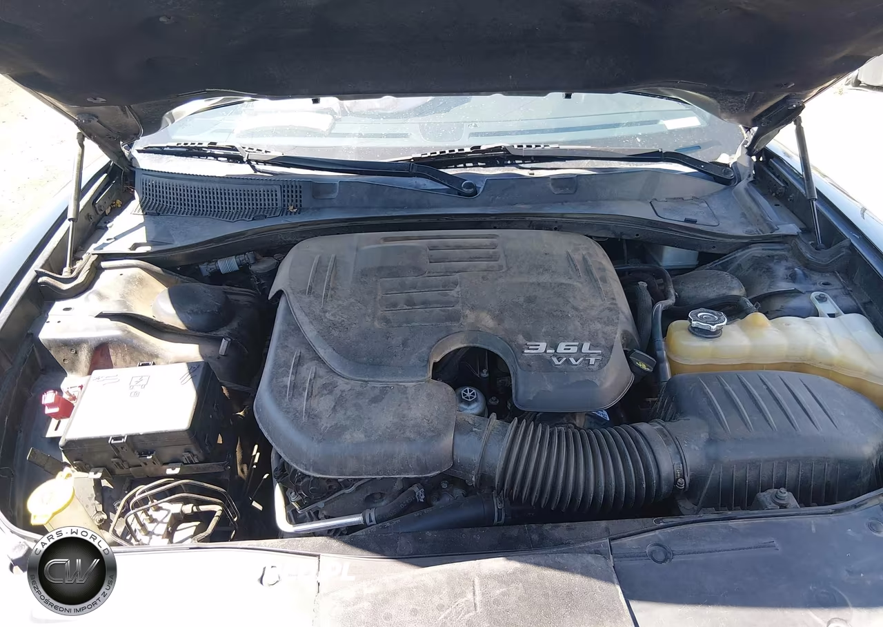 2019 Dodge Charger Gt Rwd VIN:2C3CDXHG1KH749243 - 10
