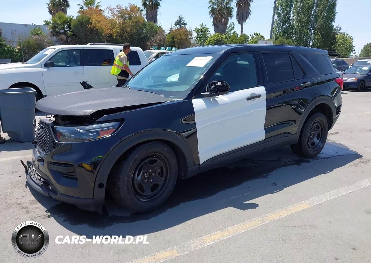 2023 Ford Police Interceptor Utility VIN:1FM5K8AB2PGB37954 - 2