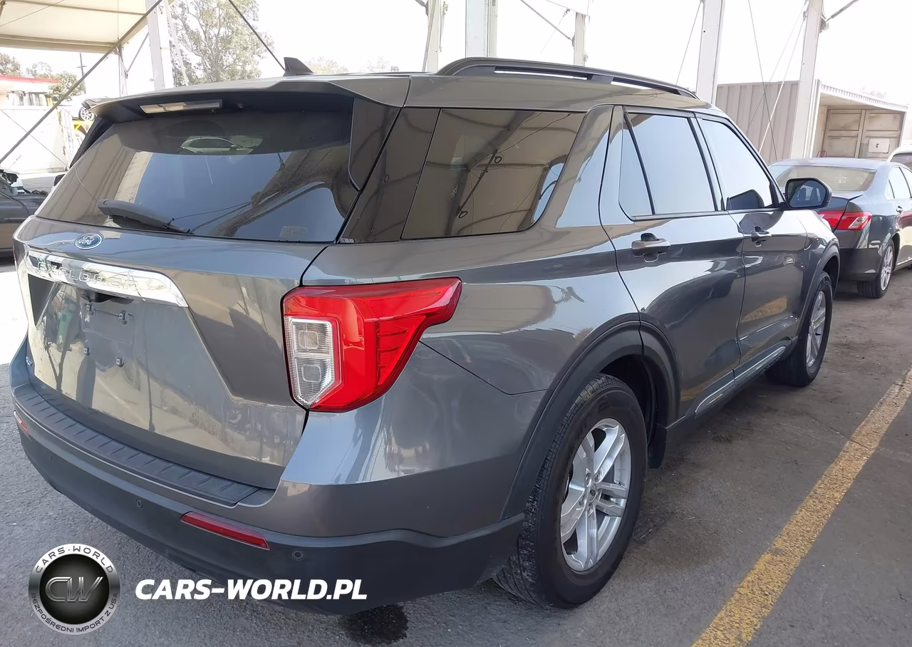2022 Ford Explorer Xlt VIN:1FMSK7DH5NGB56492 - 4