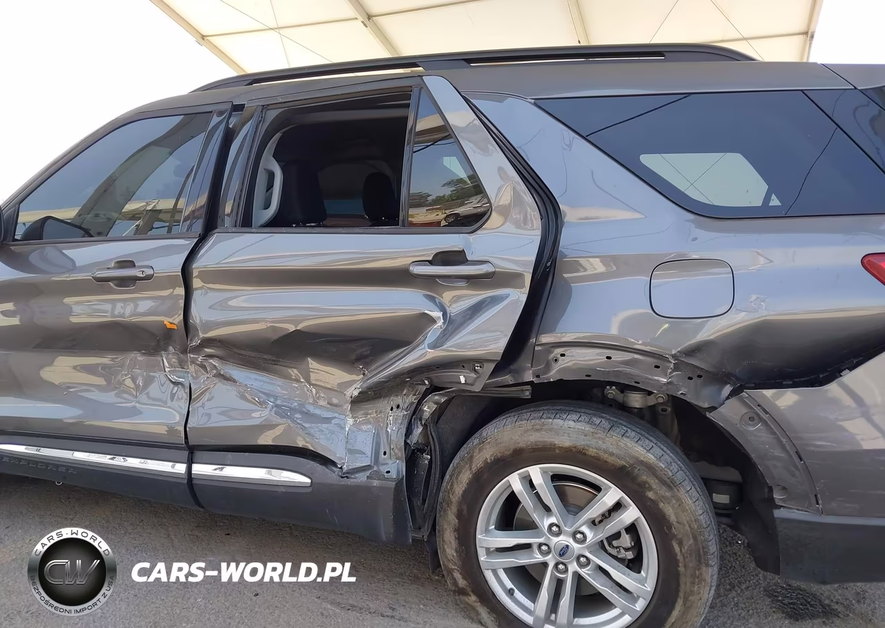 2022 Ford Explorer Xlt VIN:1FMSK7DH5NGB56492 - 6