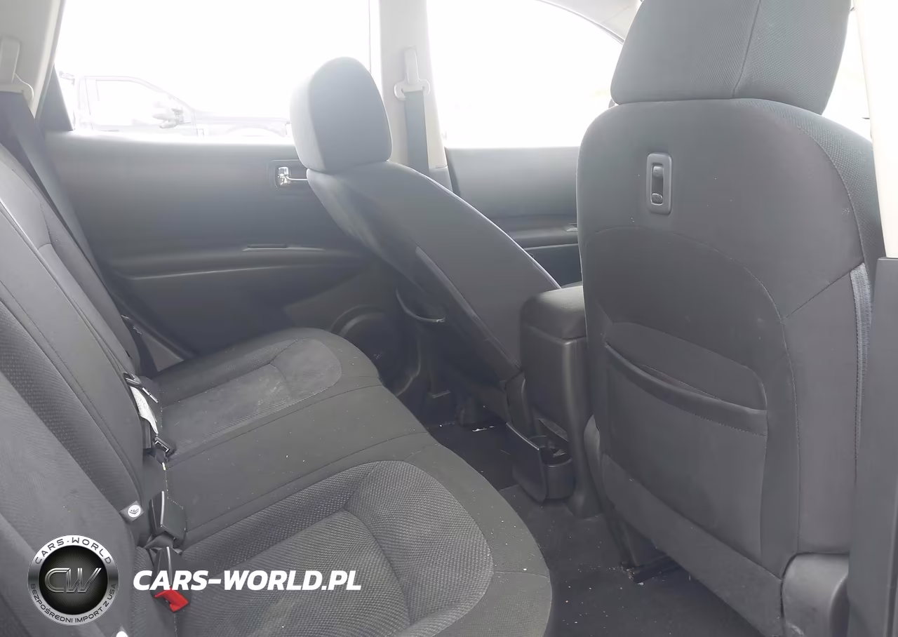 2013 Nissan Rogue S VIN:JN8AS5MV7DW627643 - 8