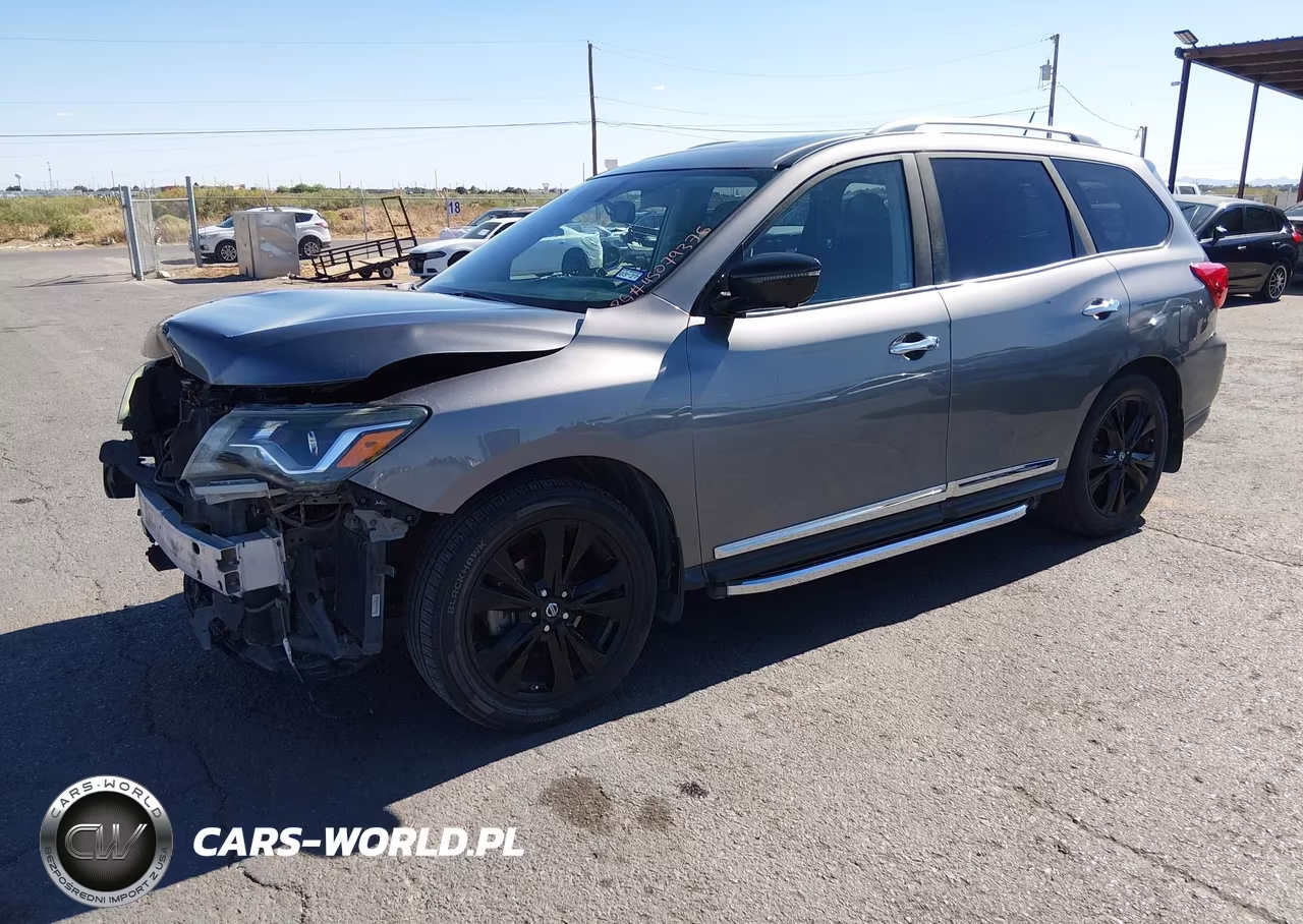 2017 Nissan Pathfinder Platinum VIN:5N1DR2MN8HC677280 - 2