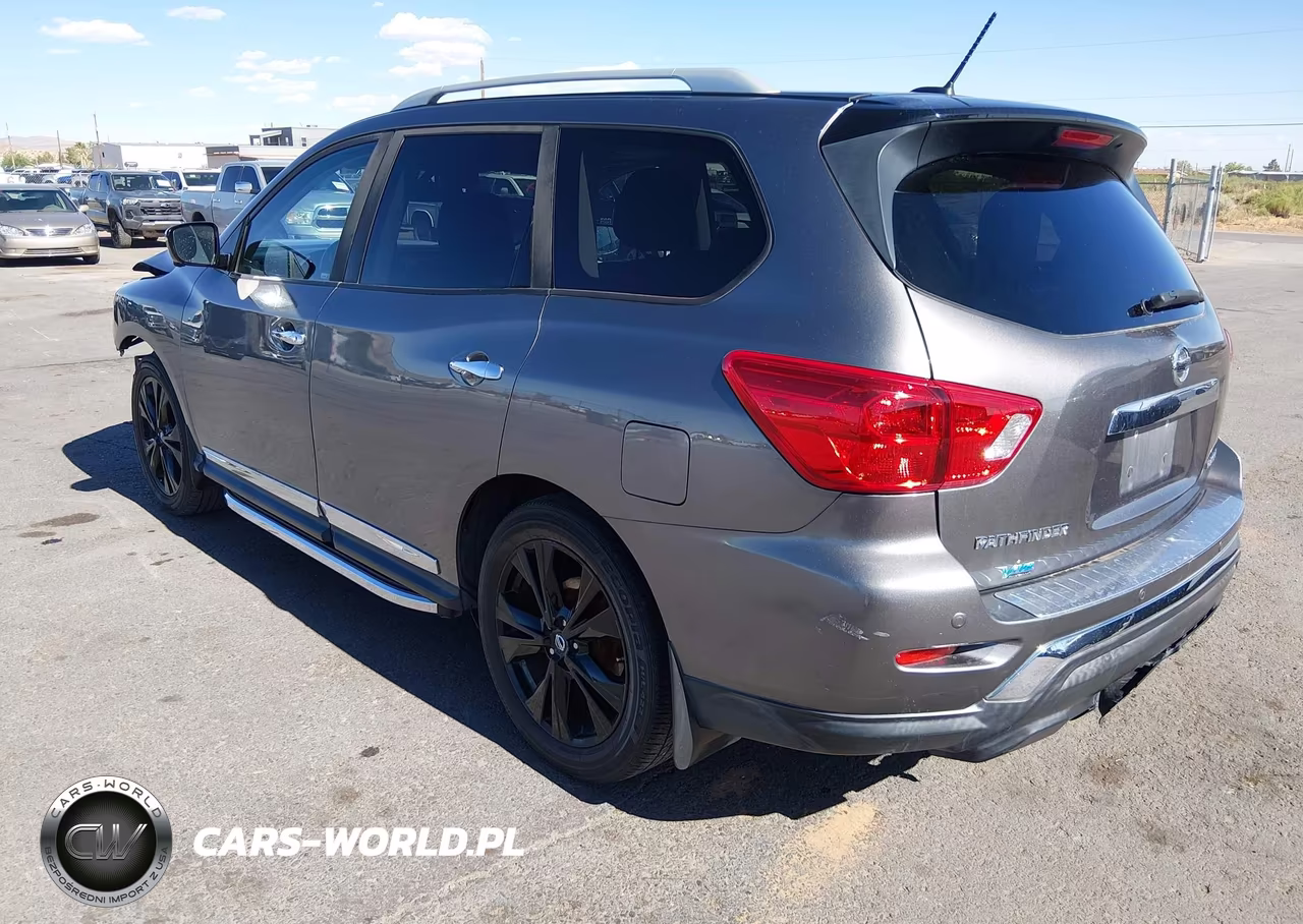 2017 Nissan Pathfinder Platinum VIN:5N1DR2MN8HC677280 - 3