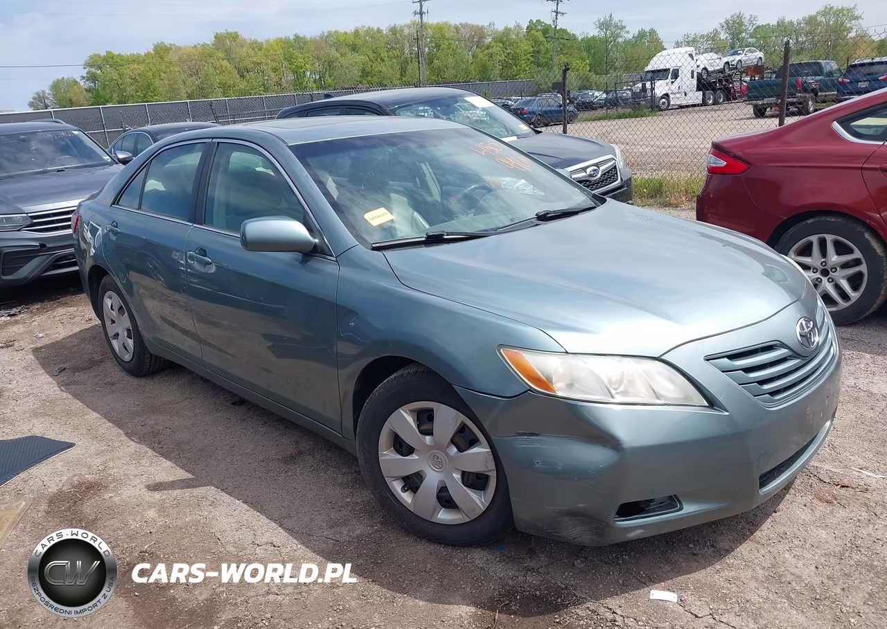 2008 Toyota Camry Le – zdjęcie 1 z 13