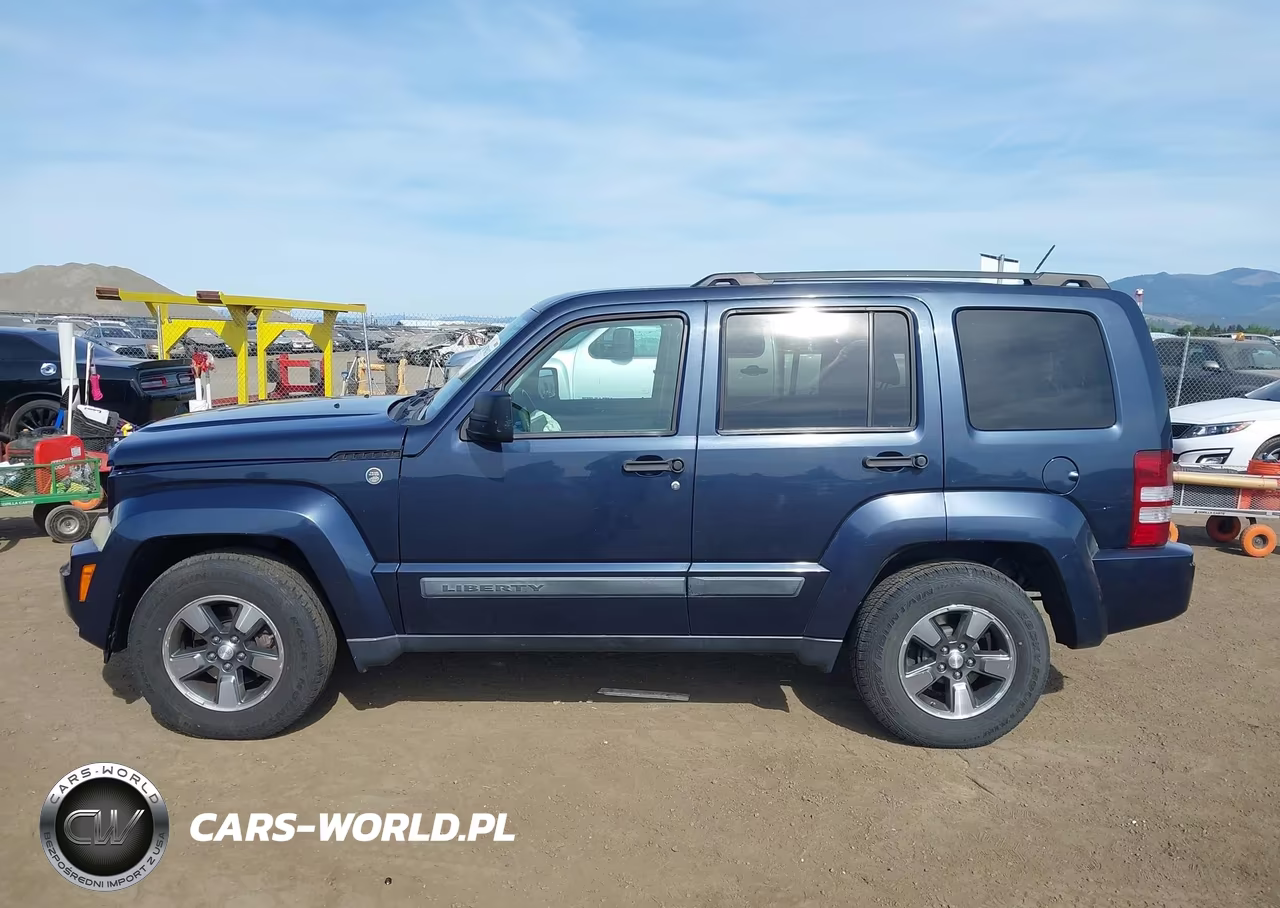 2008 Jeep Liberty Sport VIN:1J8GN28K08W285768 - 15