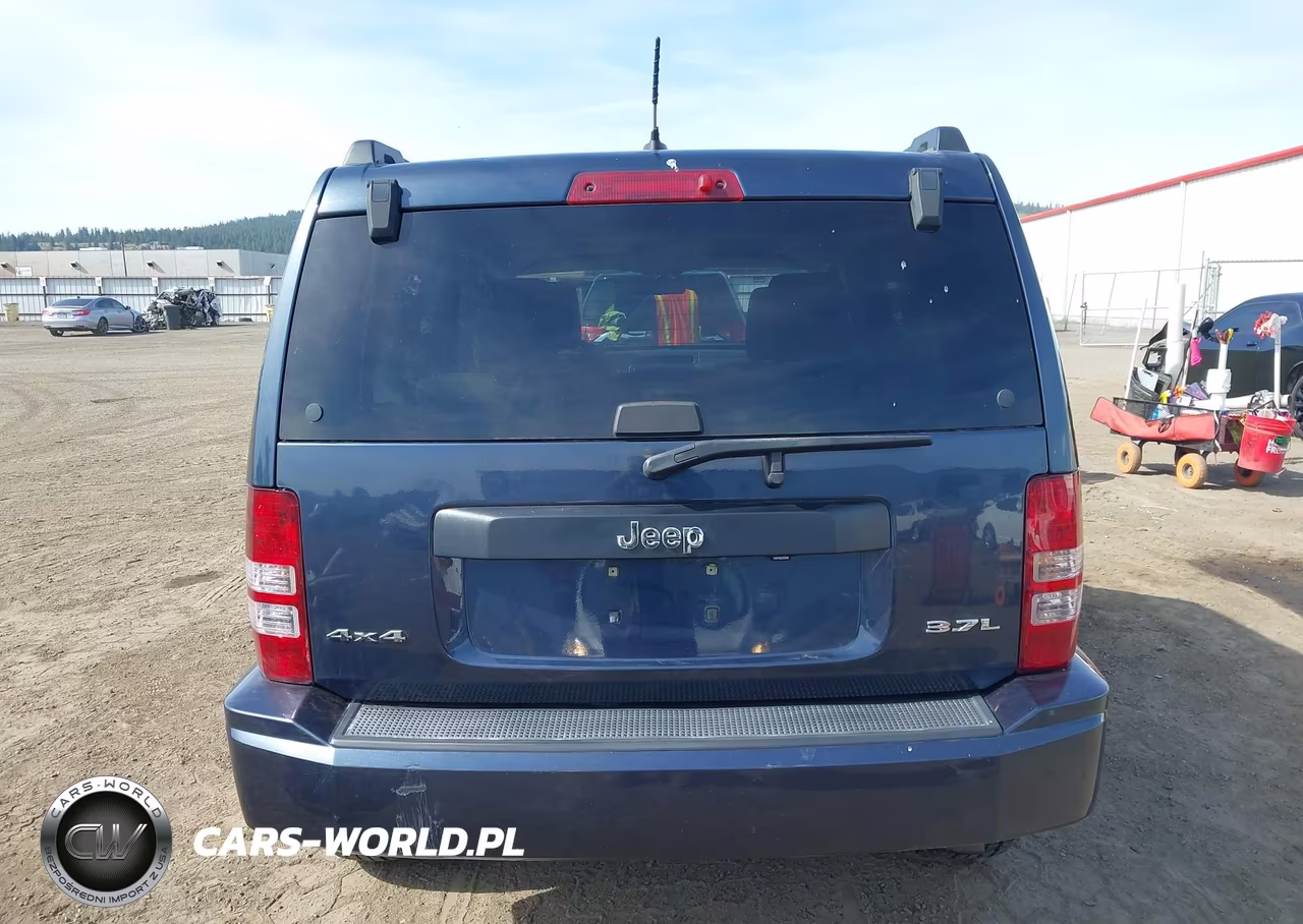 2008 Jeep Liberty Sport VIN:1J8GN28K08W285768 - 17