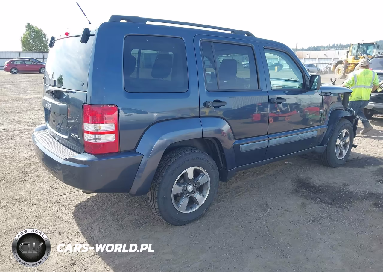 2008 Jeep Liberty Sport VIN:1J8GN28K08W285768 - 4
