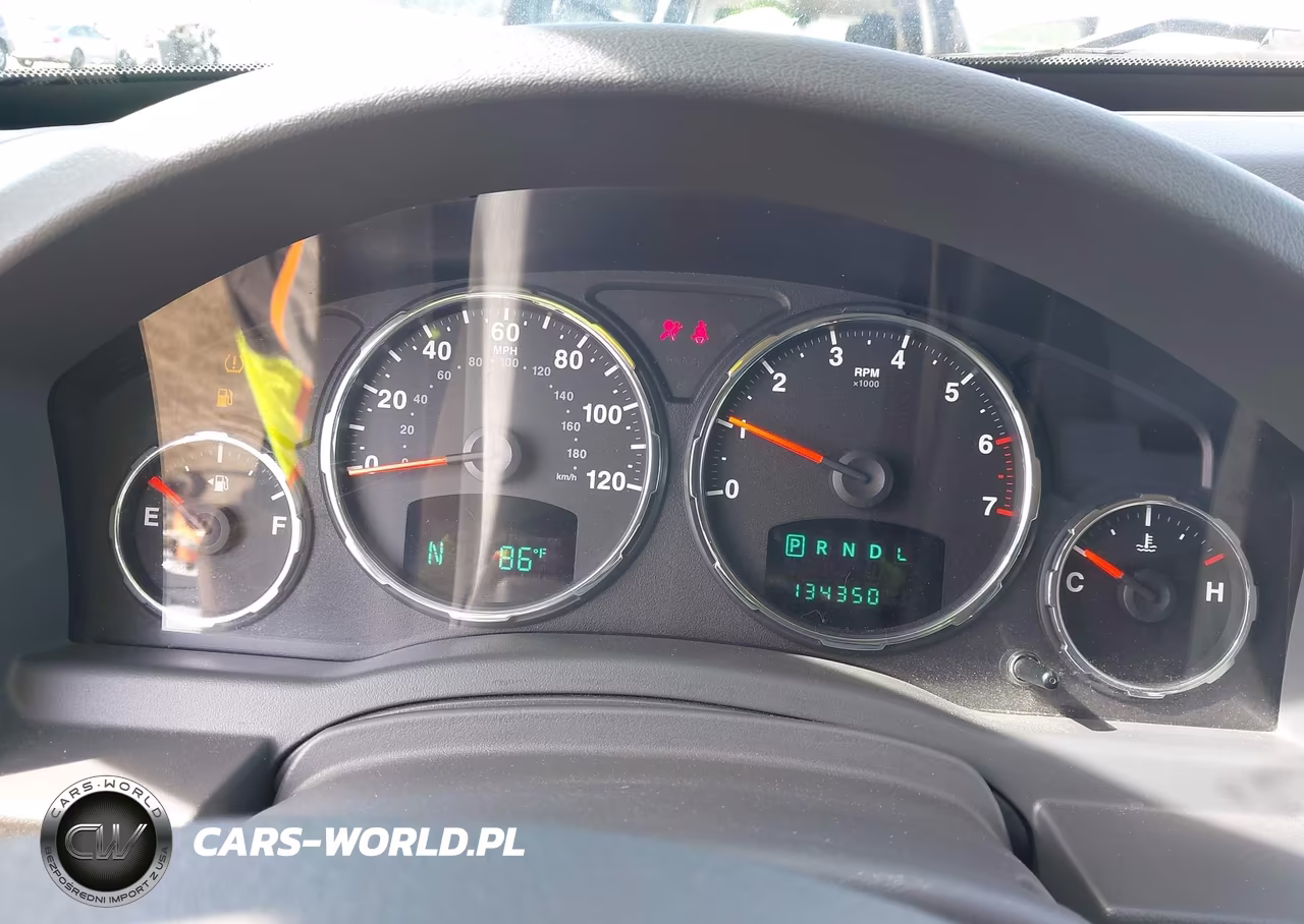 2008 Jeep Liberty Sport VIN:1J8GN28K08W285768 - 7