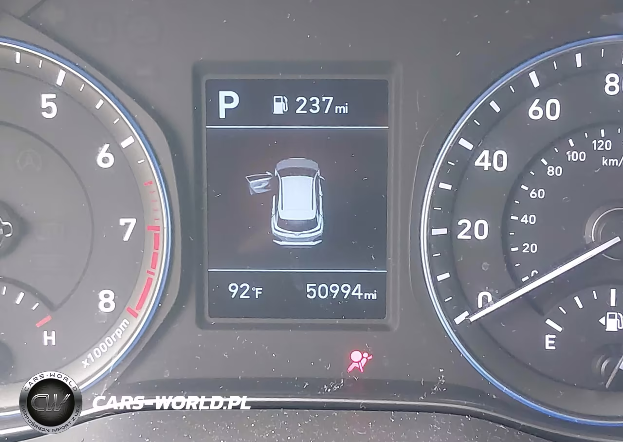2019 Hyundai Kona Se VIN:KM8K12AAXKU307465 - 16