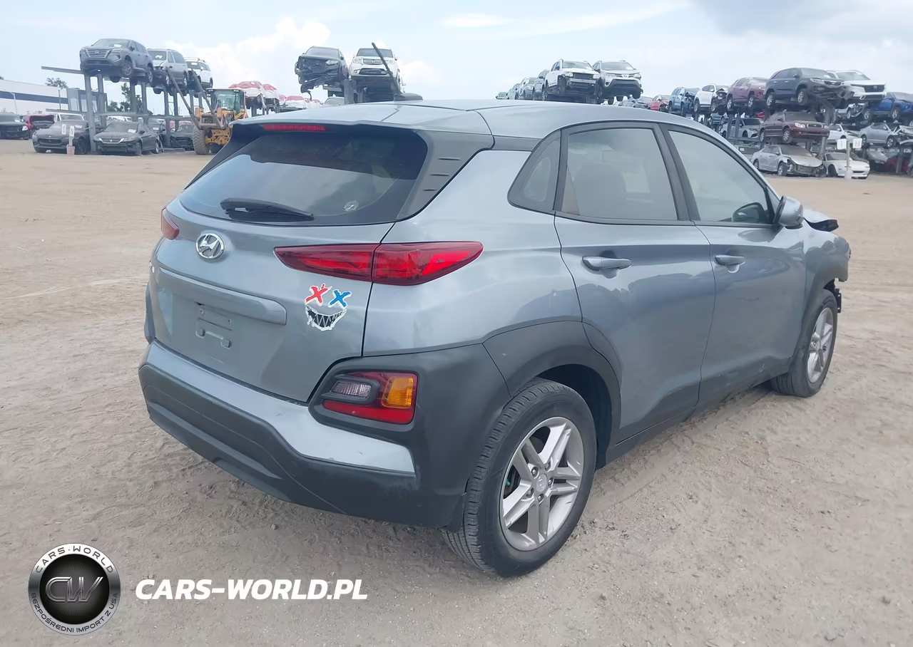 2019 Hyundai Kona Se VIN:KM8K12AAXKU307465 - 4