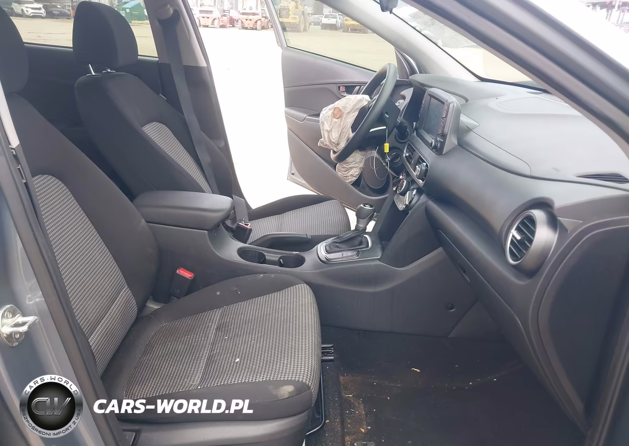 2019 Hyundai Kona Se VIN:KM8K12AAXKU307465 - 5