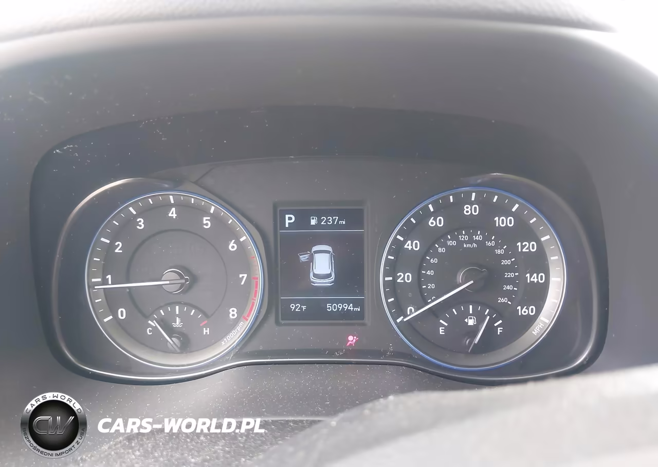 2019 Hyundai Kona Se VIN:KM8K12AAXKU307465 - 7