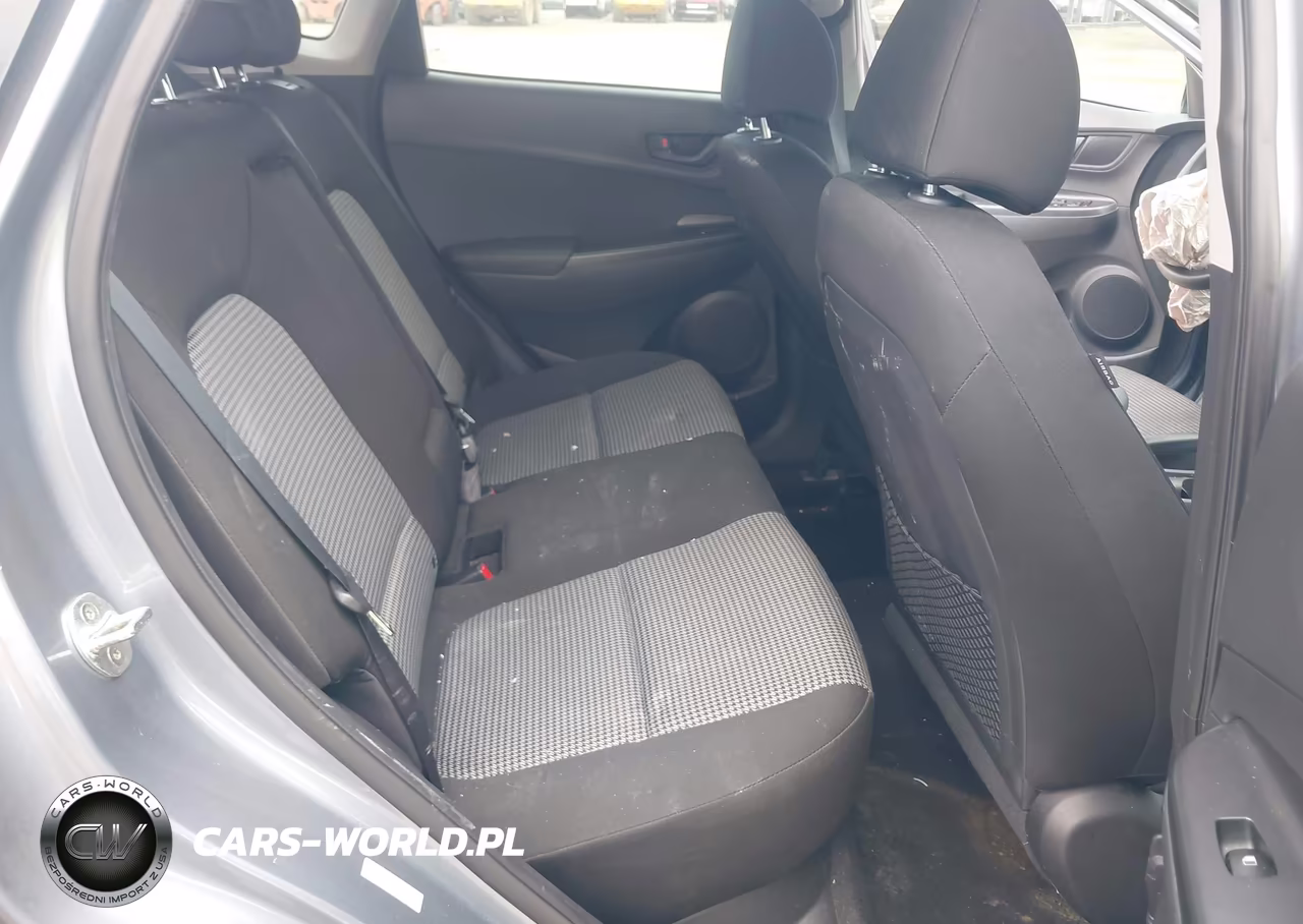 2019 Hyundai Kona Se VIN:KM8K12AAXKU307465 - 8