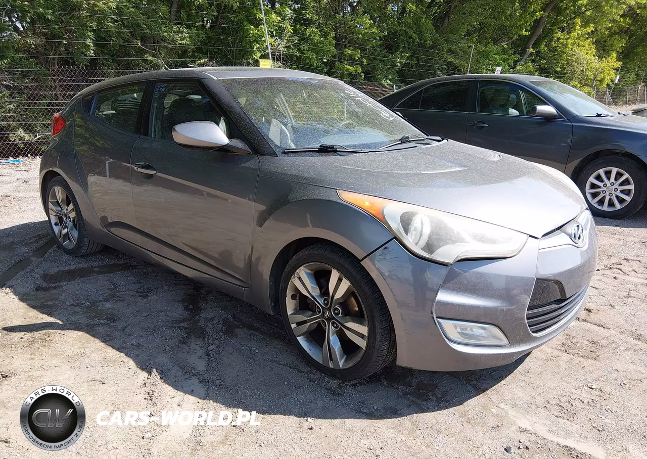 2012 Hyundai Veloster Base W-Black
