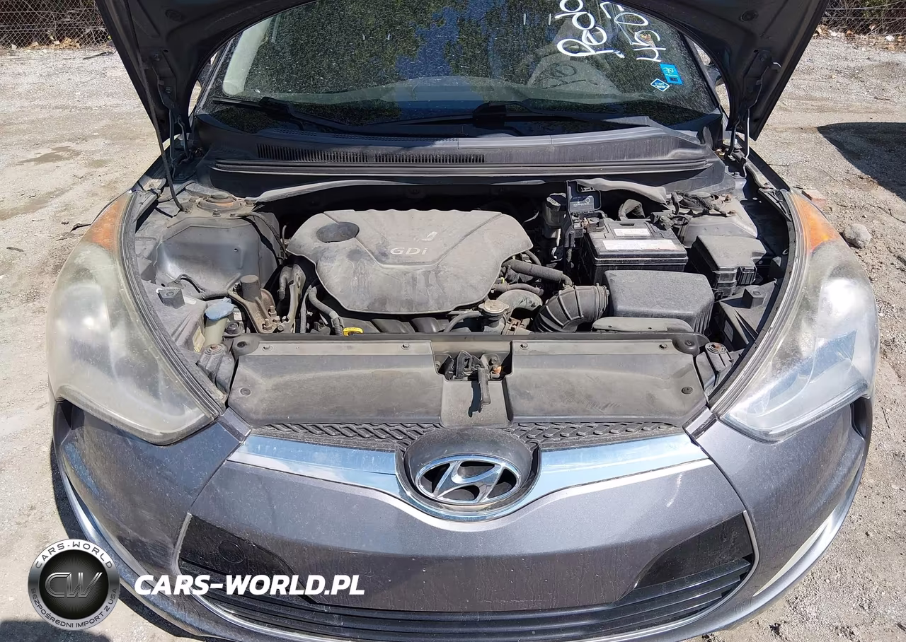 2012 Hyundai Veloster Base W-Black VIN:KMHTC6AD0CU073872 - 10