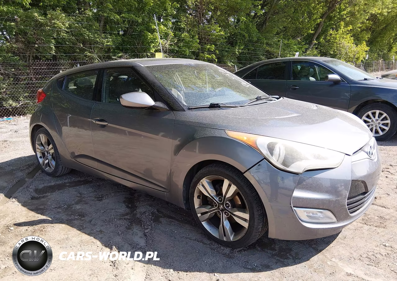 2012 Hyundai Veloster Base W-Black VIN:KMHTC6AD0CU073872 - 6