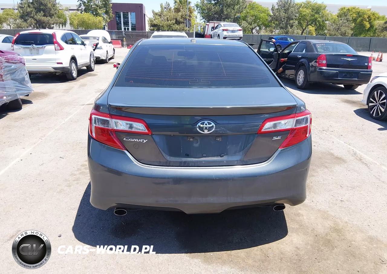 2013 Toyota Camry Se V6 VIN:4T1BK1FK8DU022890 - 16