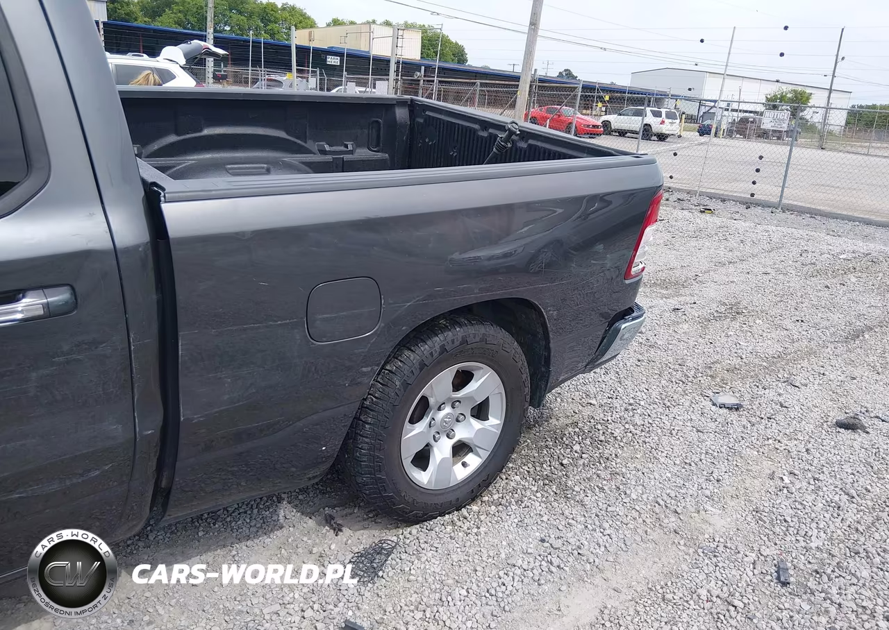 2020 Ram 1500 Big Horn 4X4 6'4 Box VIN:1C6SRFBT0LN190325 - 19