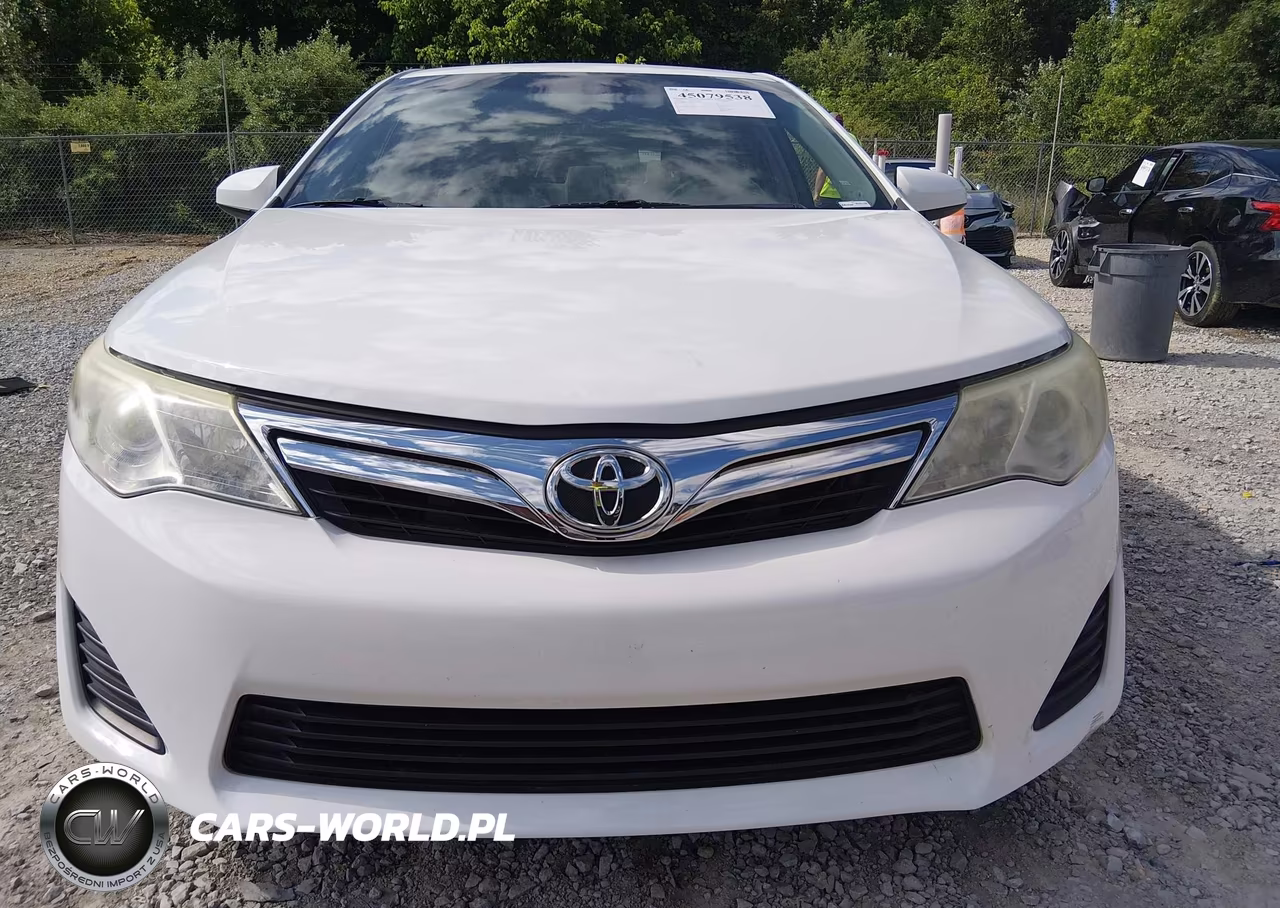 2013 Toyota Camry Le VIN:4T4BF1FK2DR283958 - 12