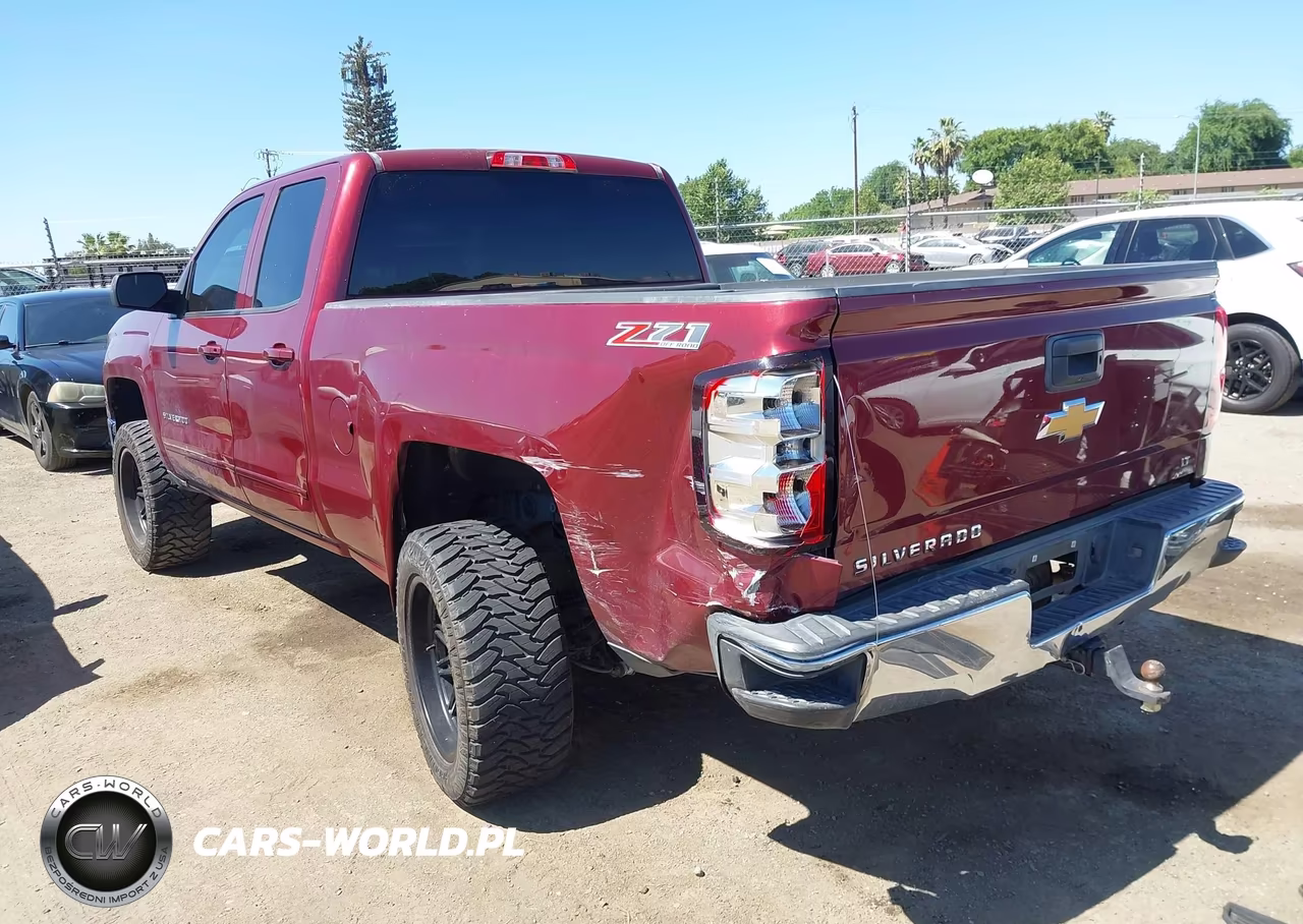 2015 Chevrolet Silverado 1500 2Lt VIN:1GCVKREC8FZ330075 - 3