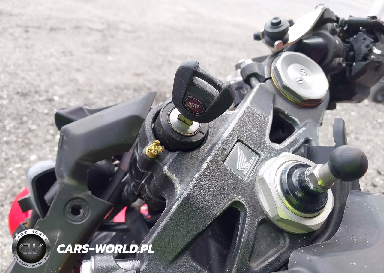 2022 Honda Cbr1000 Ra VIN:JH2SC7751NK500262 - 11