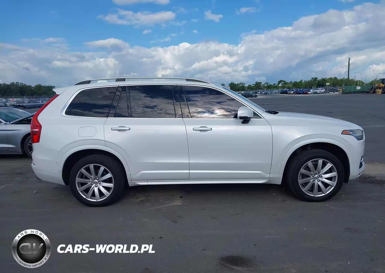 2017 Volvo Xc90 T6 Momentum VIN:YV4A22PK2H1155895 - 13