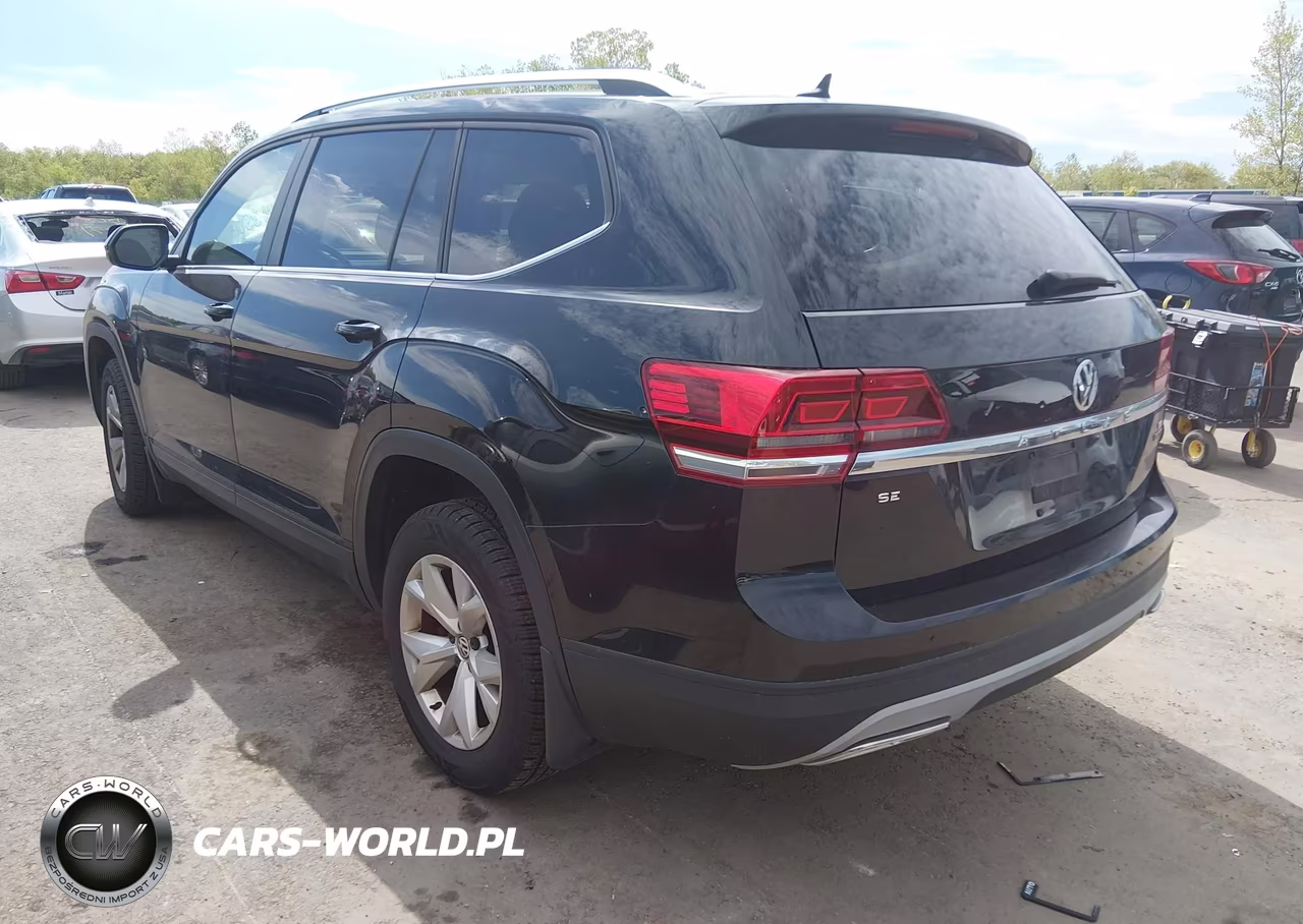2018 Volkswagen Atlas 3.6L V6 Se VIN:1V2KR2CAXJC529758 - 3