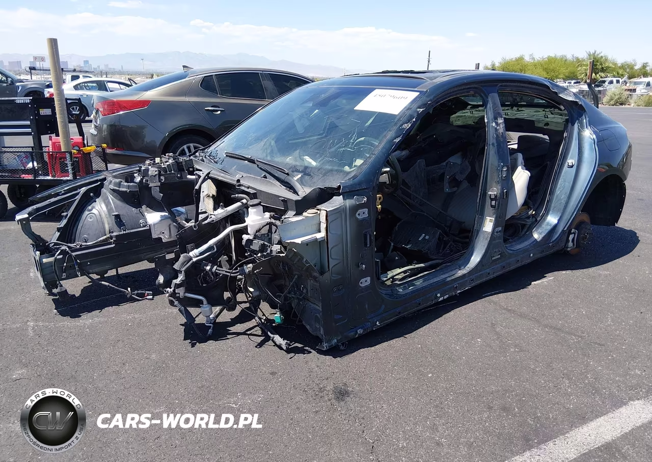 2023 Genesis G70 2.0T Awd VIN:KMTG34TA8PU109747 - 2