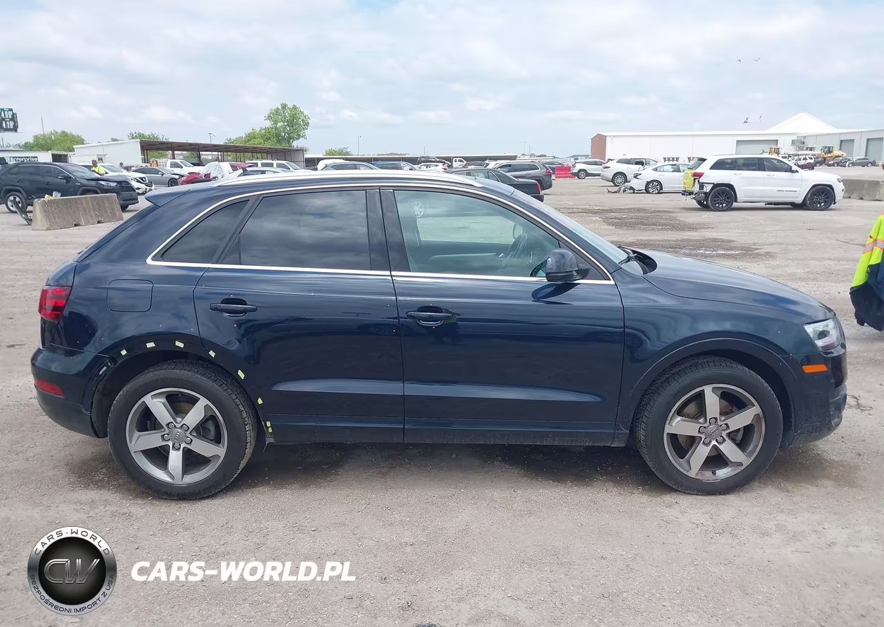 2015 Audi Q3 2.0T Premium Plus VIN:WA1GFCFS6FR008903 - 14