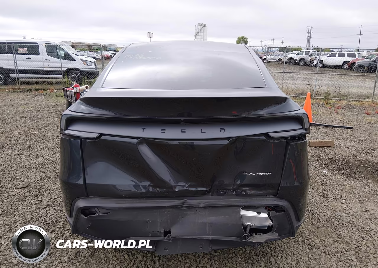 2026 Tesla Model Y All-Wheel Drive-Long Range Launch Series-Premium All-Wheel Drive VIN:7SAYGDEE5TF454862 - 16