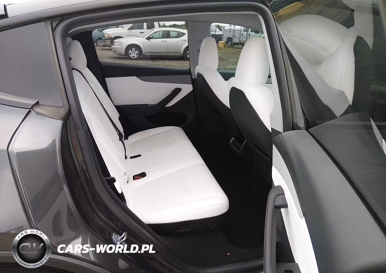 2026 Tesla Model Y All-Wheel Drive-Long Range Launch Series-Premium All-Wheel Drive VIN:7SAYGDEE5TF454862 - 8