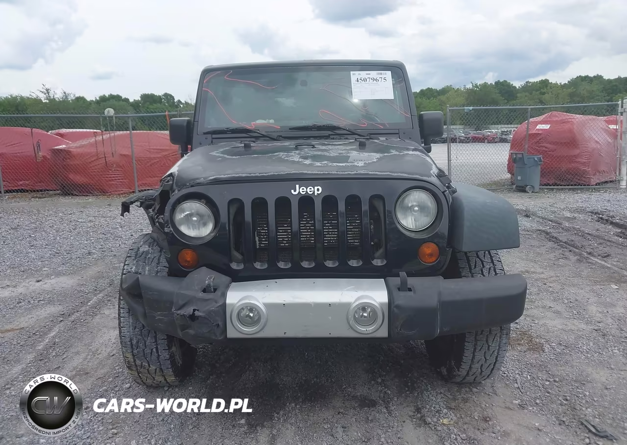 2012 Jeep Wrangler Unlimited Sport VIN:1C4BJWDG5CL222522 - 13