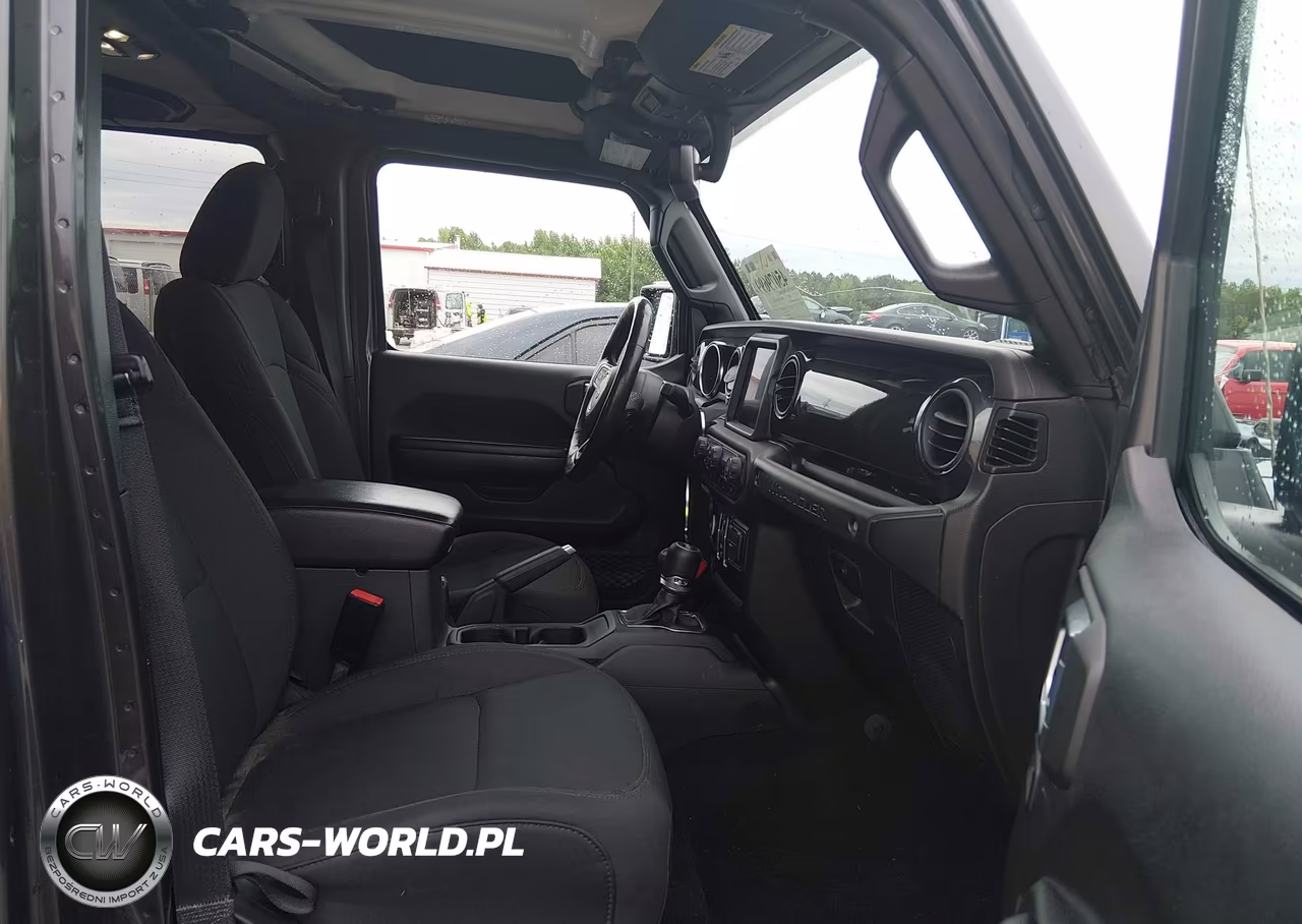 2021 Jeep Wrangler Unlimited Sport Altitude 4X4 VIN:1C4HJXDN2MW803491 - 5