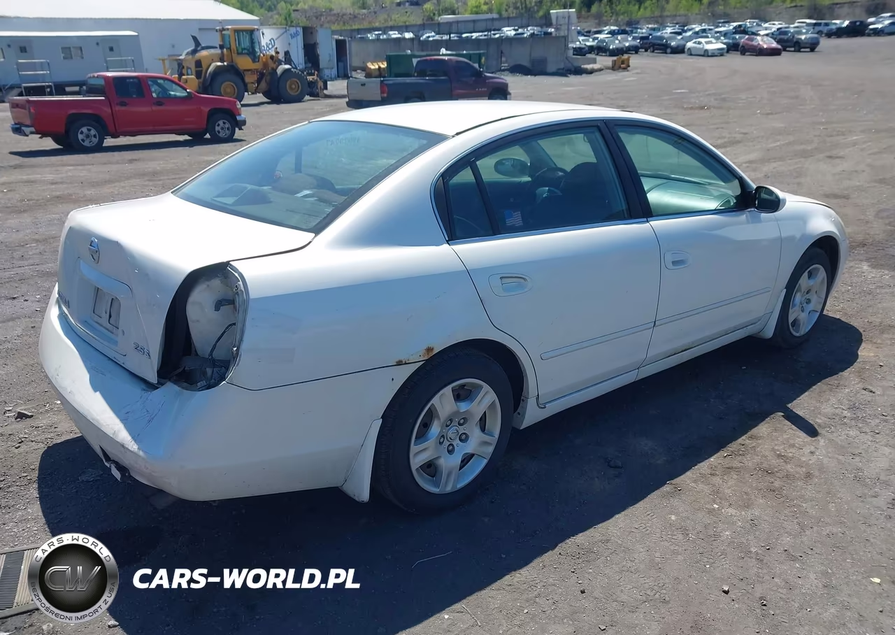 2002 Nissan Altima 2.5 S VIN:1N4AL11D42C712635 - 4