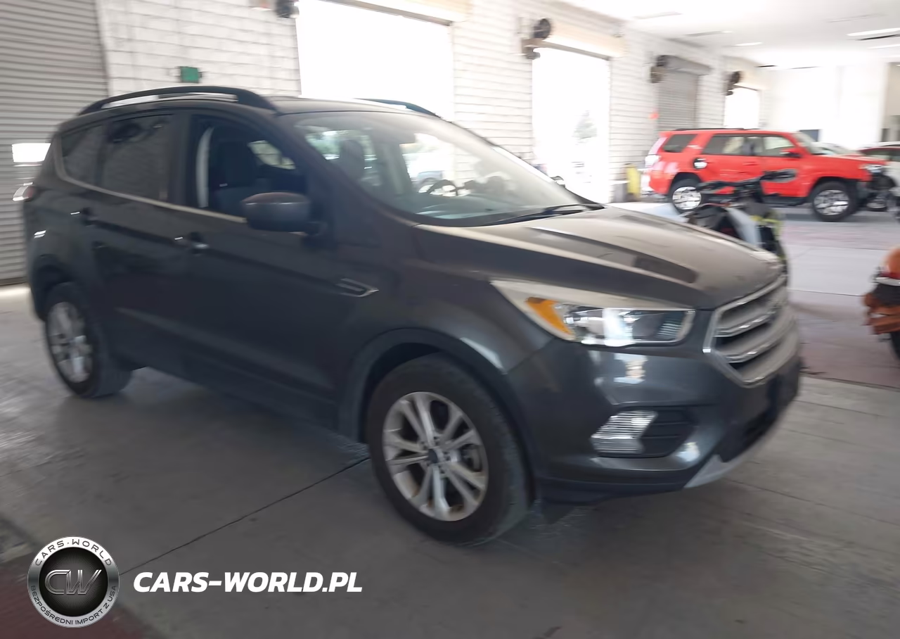 Główne zdjęcie 2018 Ford Escape Se