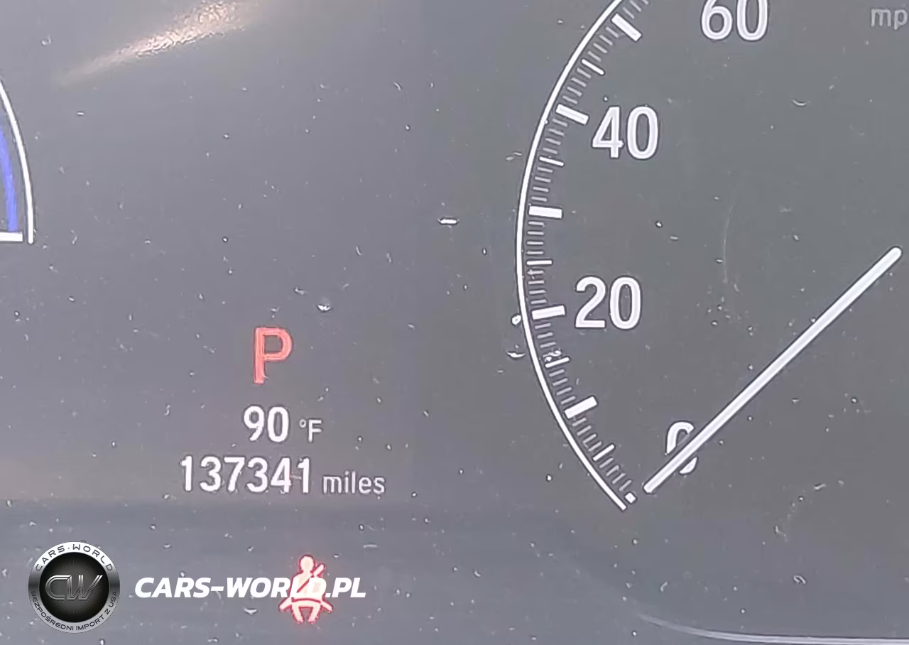 2018 Honda Accord Hybrid Touring VIN:1HGCV3F98JA011041 - 15