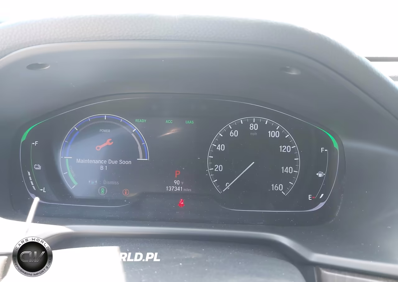 2018 Honda Accord Hybrid Touring VIN:1HGCV3F98JA011041 - 7