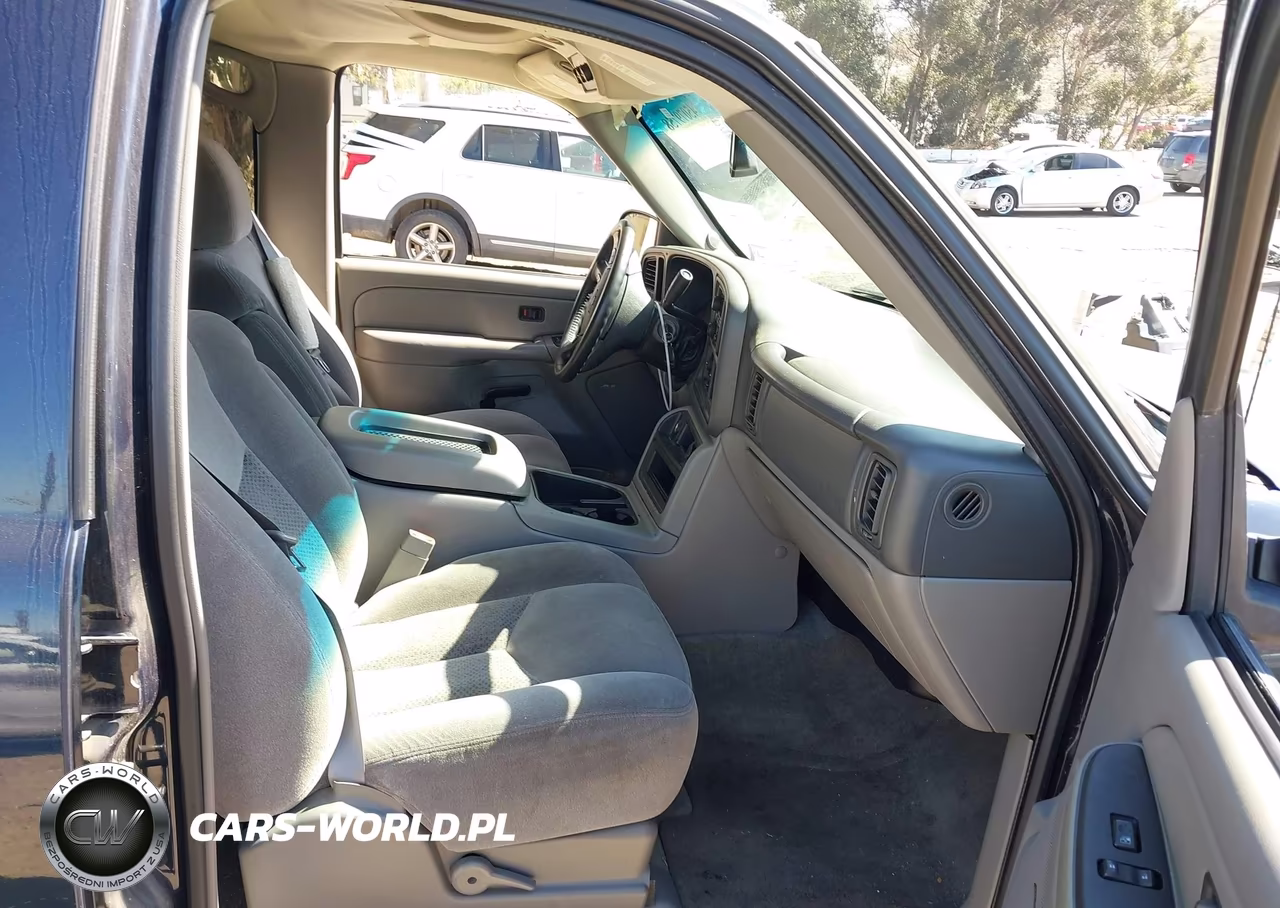 2005 Chevrolet Suburban 1500 Ls VIN:3GNEC16Z95G198452 - 5