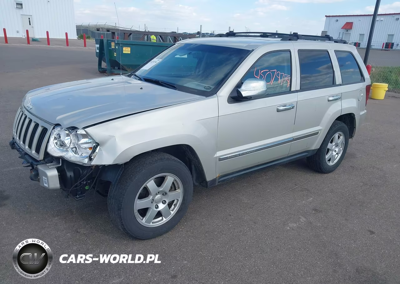 2010 Jeep Grand Cherokee Laredo VIN:1J4PR4GKXAC110227 - 2