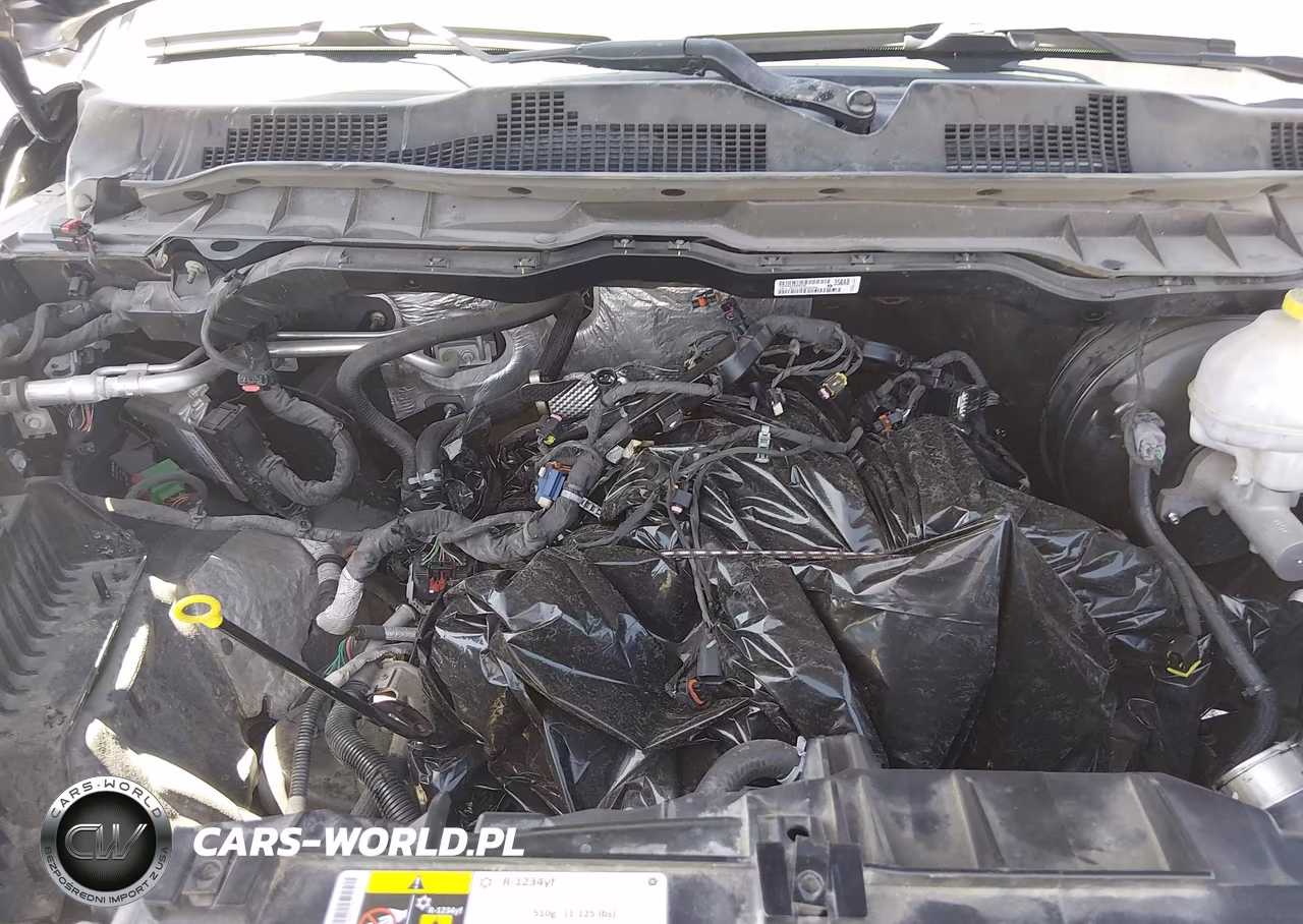 2018 Ram 1500 Tradesman 4X4 8' Box VIN:3C6JR7DM3JG318179 - 13