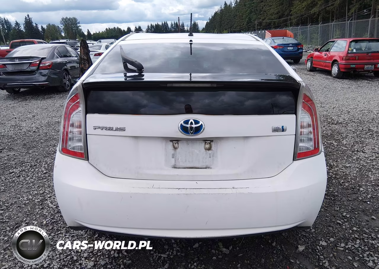 2012 Toyota Prius Two VIN:JTDKN3DU6C5400953 - 17