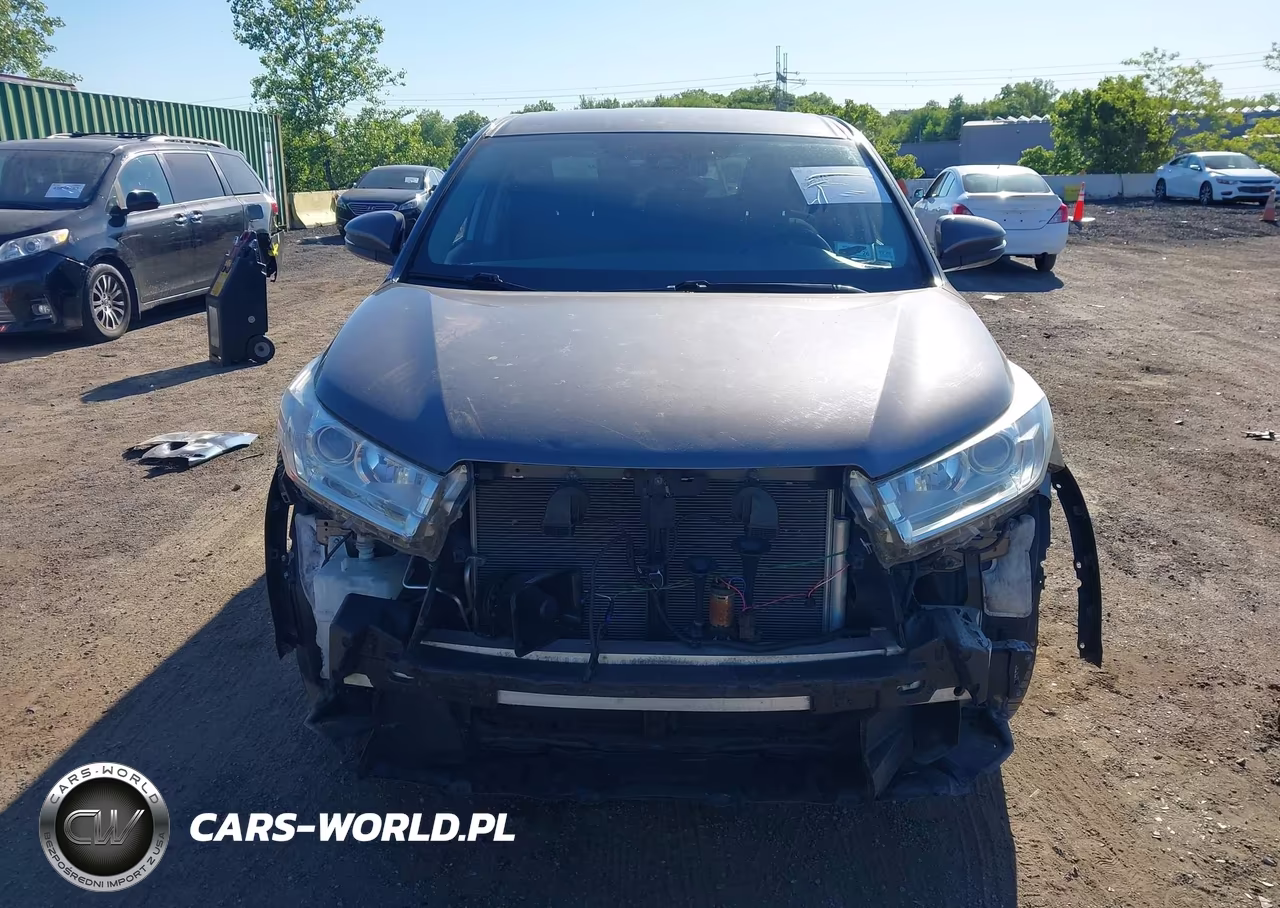 2019 Toyota Highlander Le VIN:5TDBZRFH7KS723134 - 12