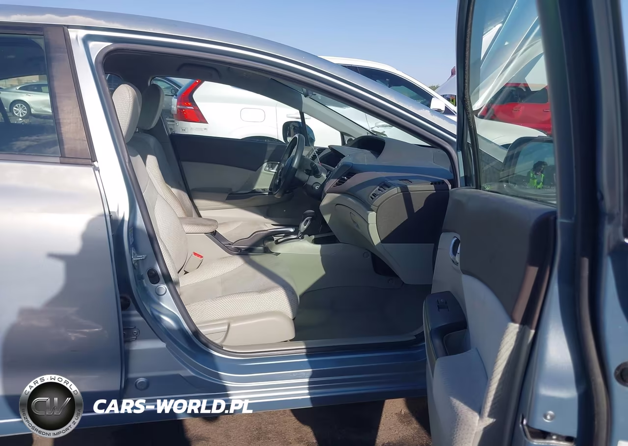 2012 Honda Civic Hybrid VIN:JHMFB4F26CS010527 - 5