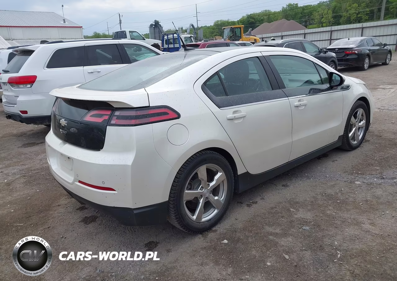 2012 Chevrolet Volt VIN:1G1RD6E42CU116591 - 4