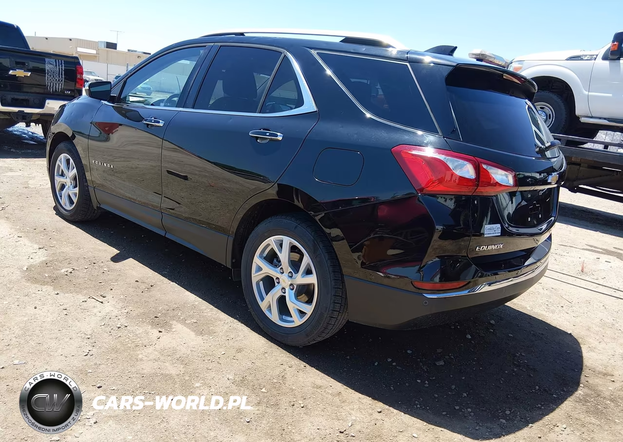 2018 Chevrolet Equinox Premier VIN:2GNAXMEV7J6193971 - 3