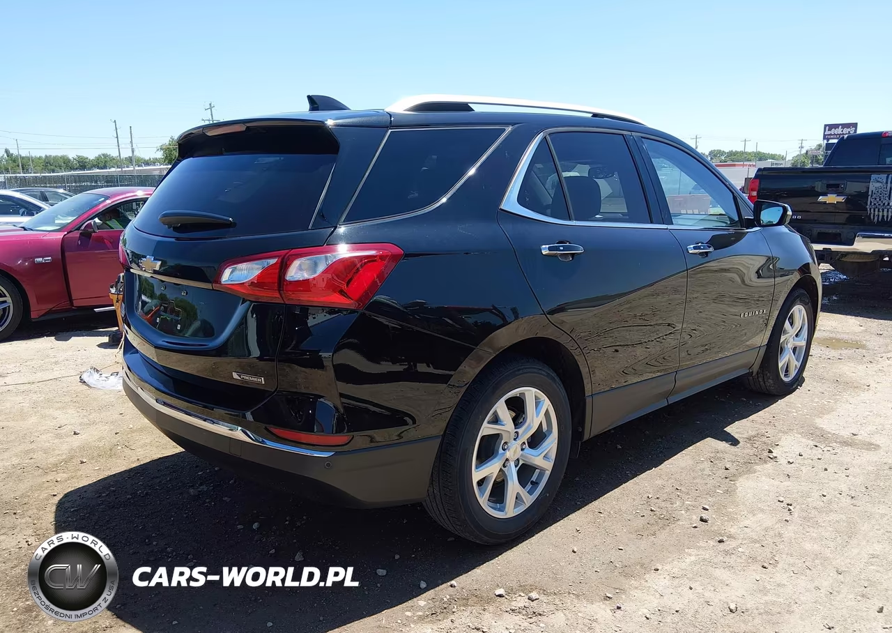 2018 Chevrolet Equinox Premier VIN:2GNAXMEV7J6193971 - 4