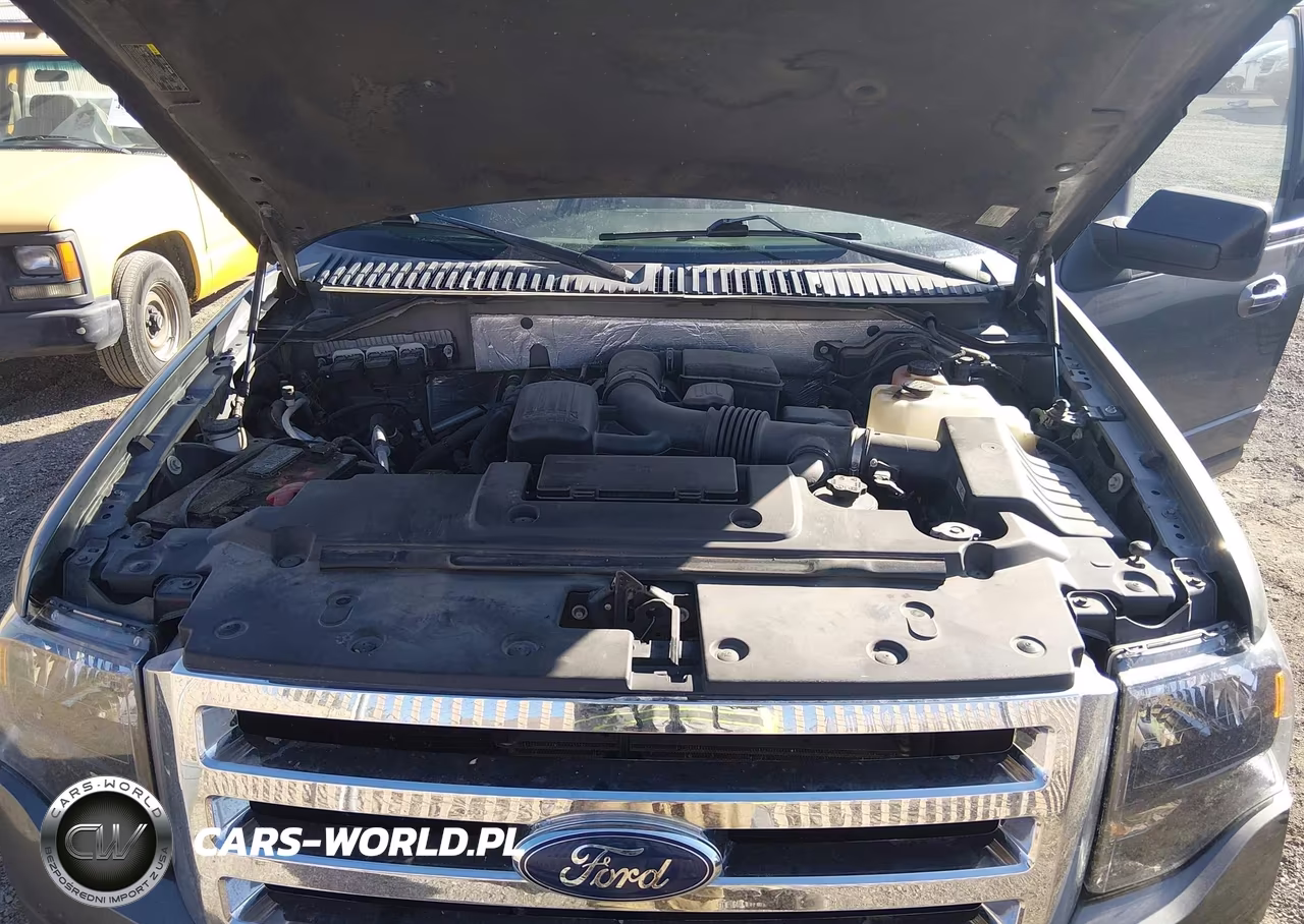 2012 Ford Expedition Limited VIN:1FMJU2A50CEF64815 - 10