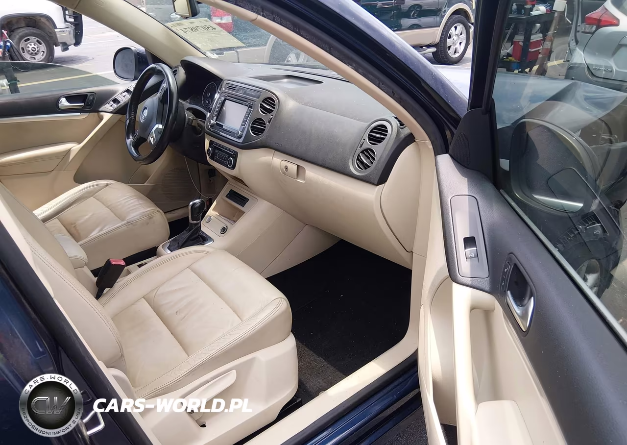 2012 Volkswagen Tiguan Sel VIN:WVGAV7AX0CW583600 - 5