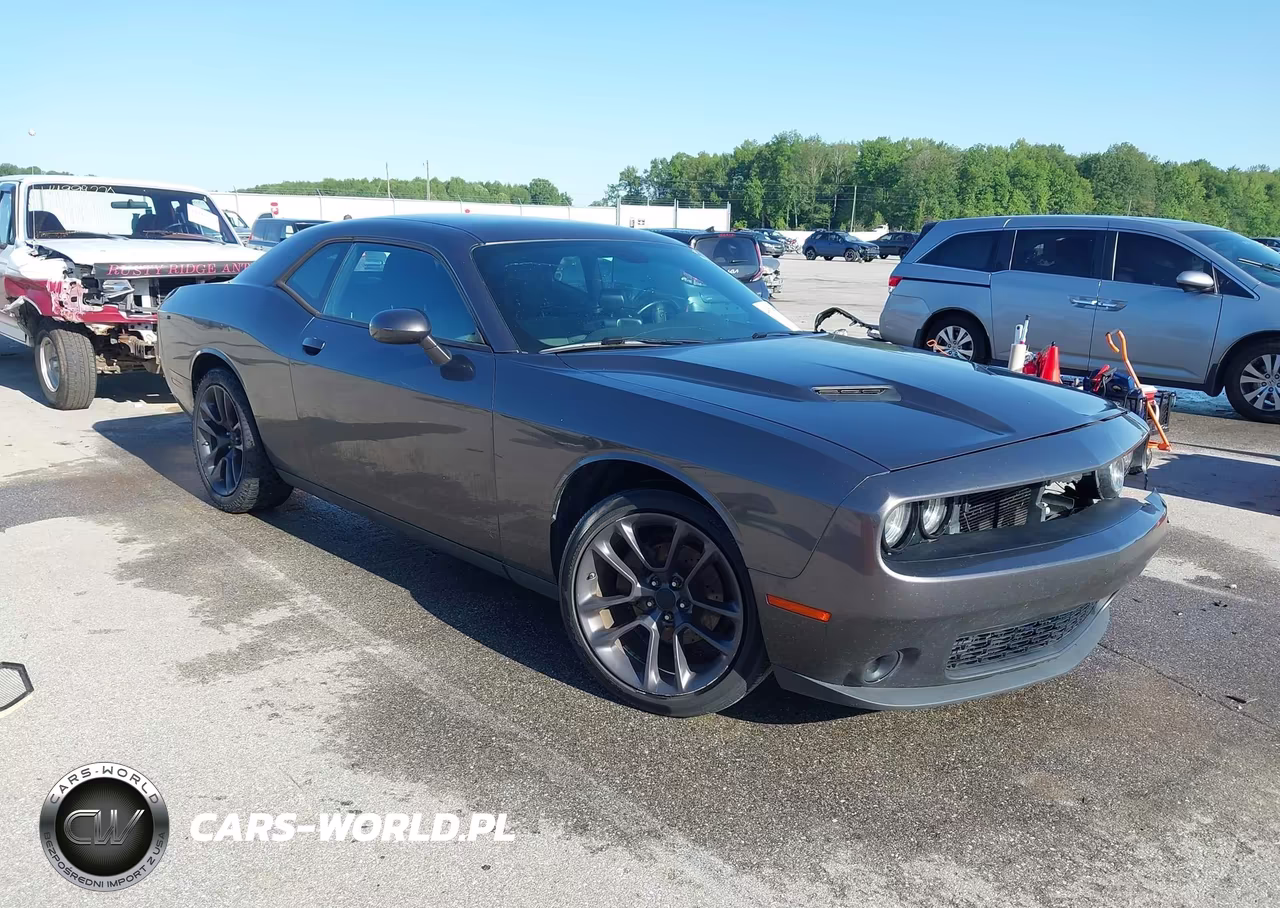 2016 Dodge Challenger Sxt