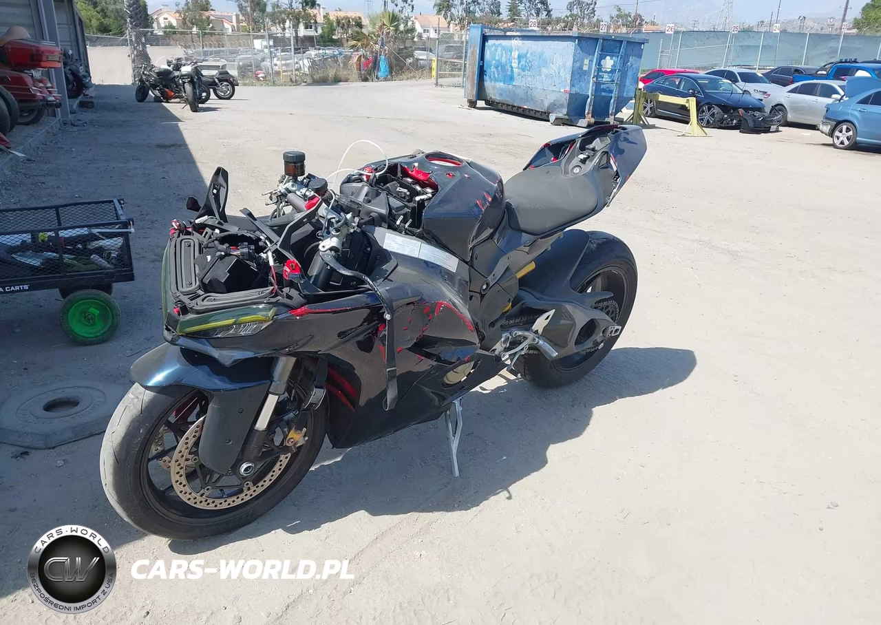 2025 Ducati Panigale V4-V4S VIN:ZDMDAG6W9SB002179 - 13